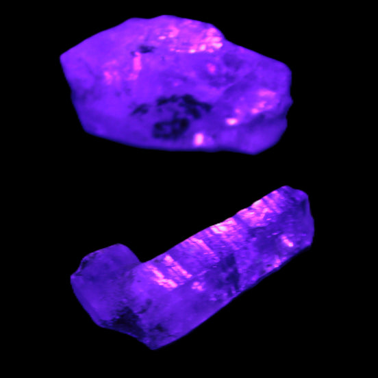 Two Fenster skeletal Enhydro crystals with hydrocarbons 3.6-14.9g in UV light - Rocks and Things Store