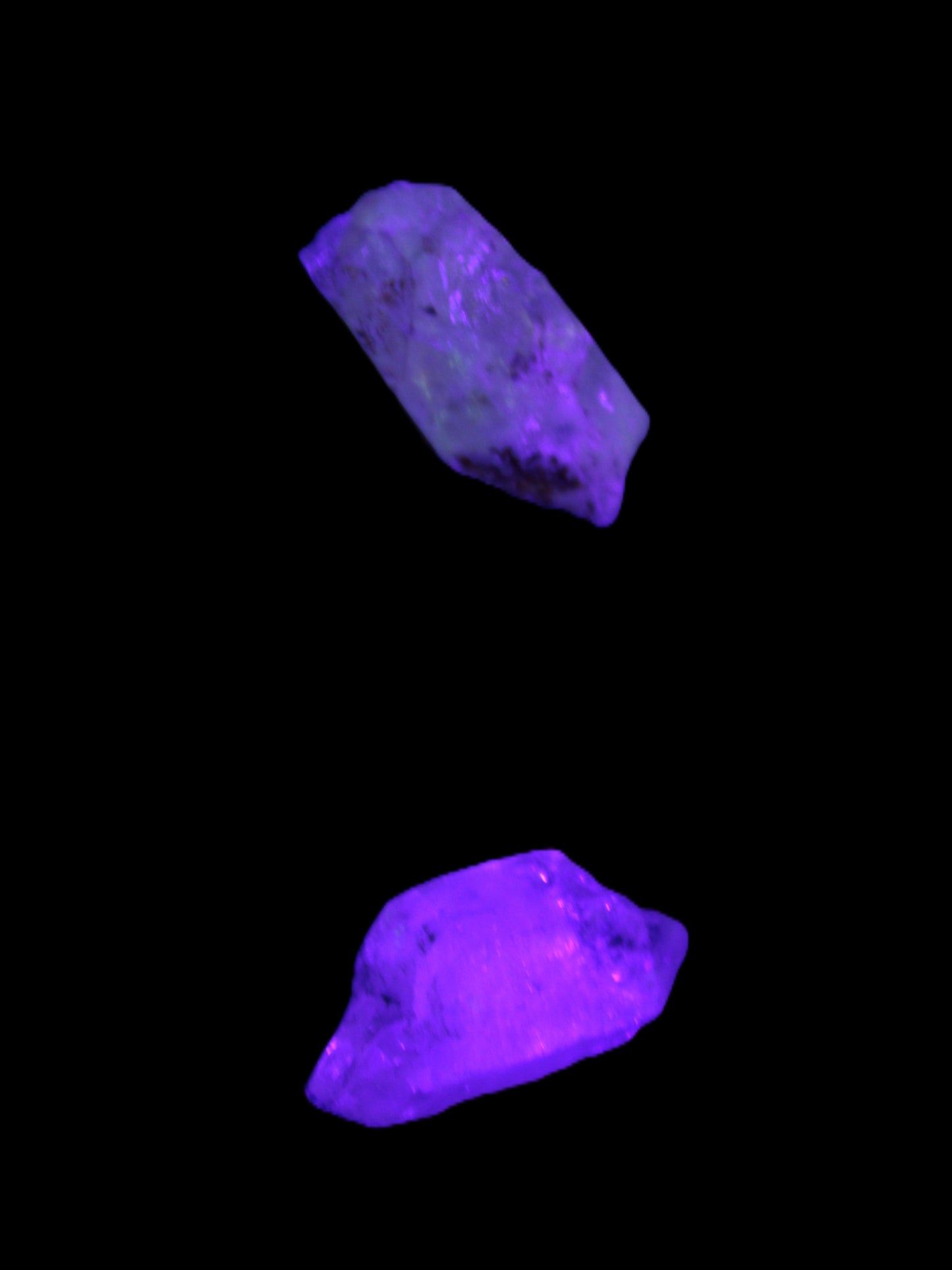 Two Fenster skeletal Enhydro crystals with hydrocarbons 3.6-14.9g