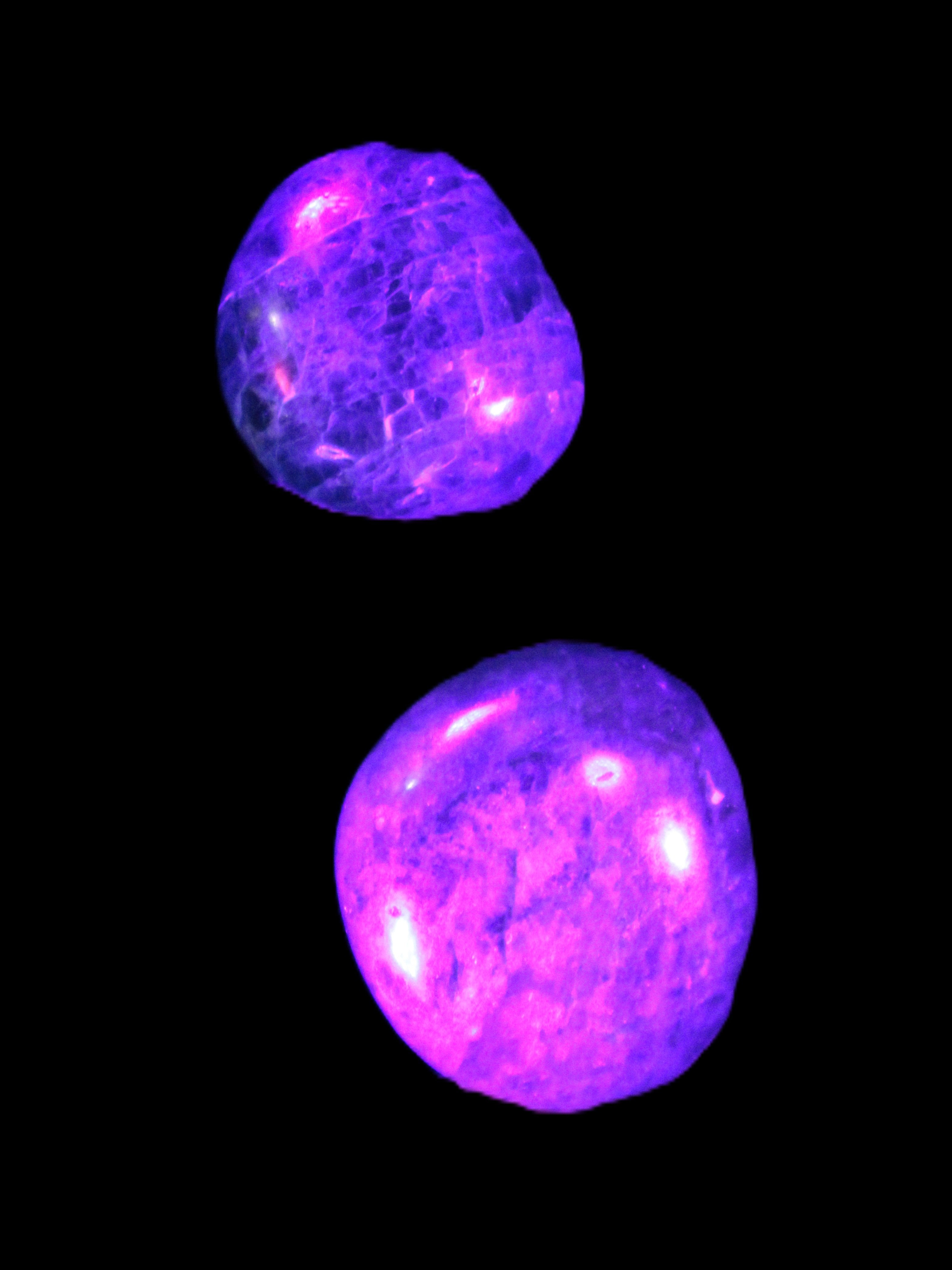 Blue Apatite 2 tumbled stones 15-19g in UV light - Rocks and Things Store