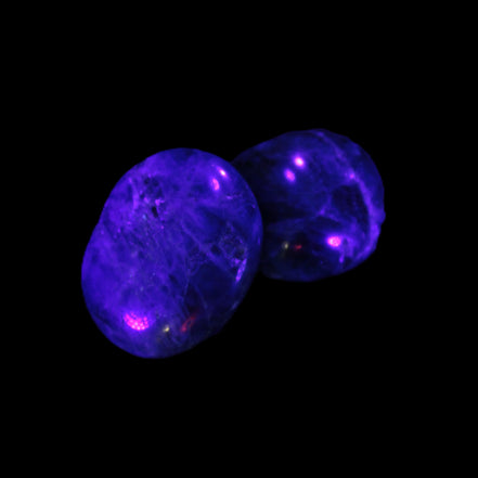 Blue Apatite 2 tumbled stones 15-19g in UV light - Rocks and Things Store