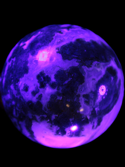 Ocean Moss Agate sphere 70mm 606g in UV light