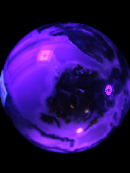 Ocean Moss Agate sphere 70mm 606g in UV light