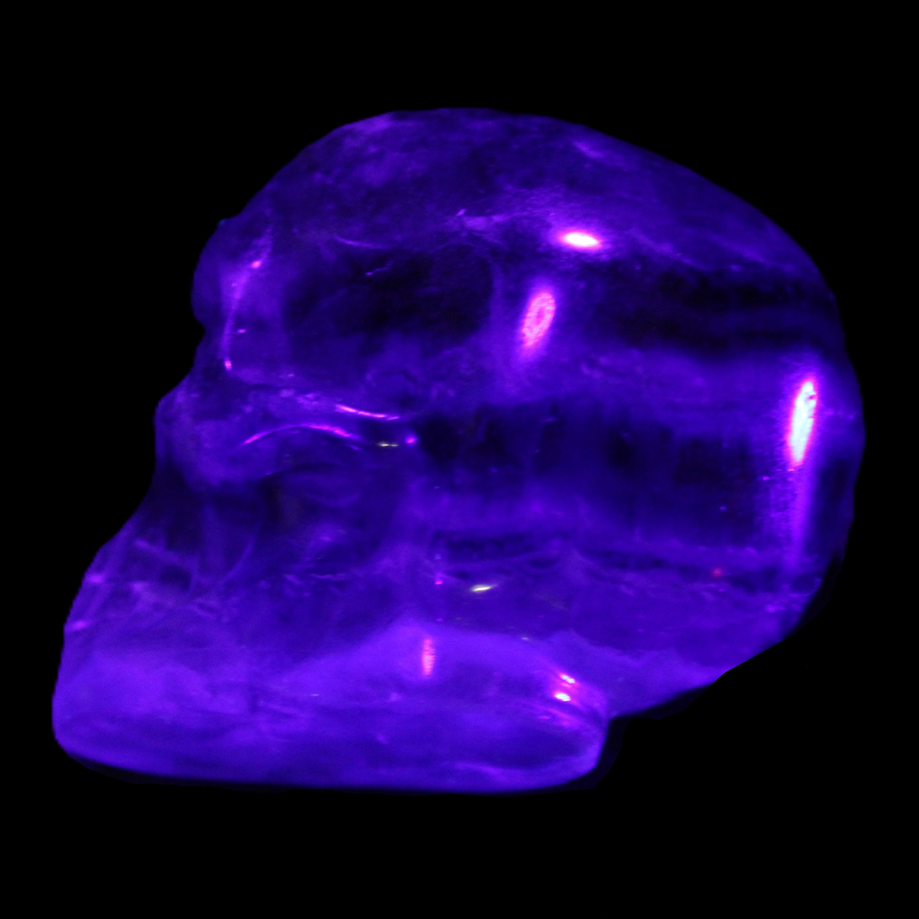 Purple Fluorite skull 50*34*49mm 108g