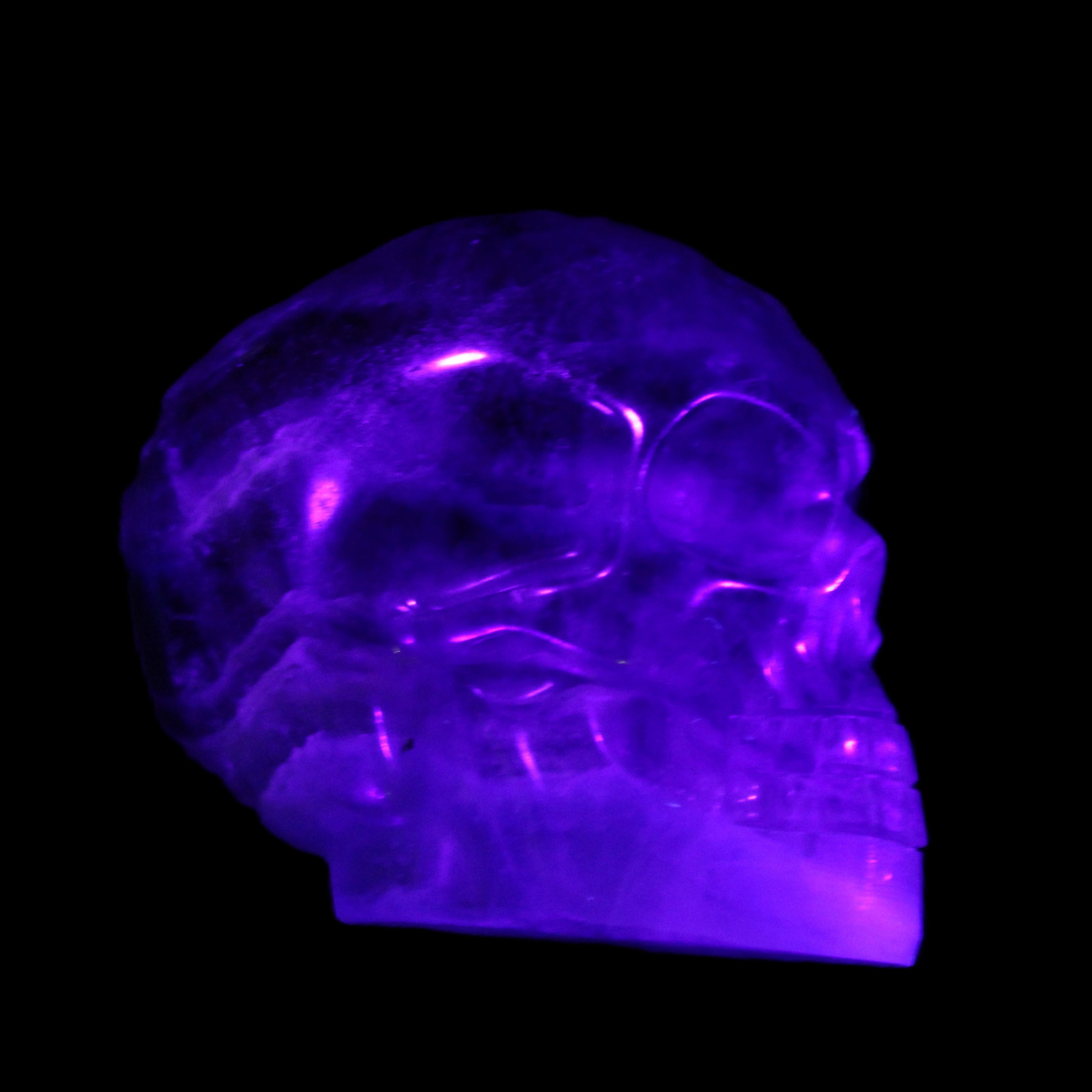Purple Fluorite skull 50*34*49mm 108g