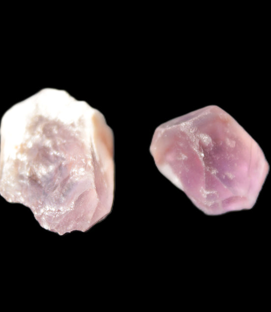 Two Amethyst crystals 32mm 11/12g