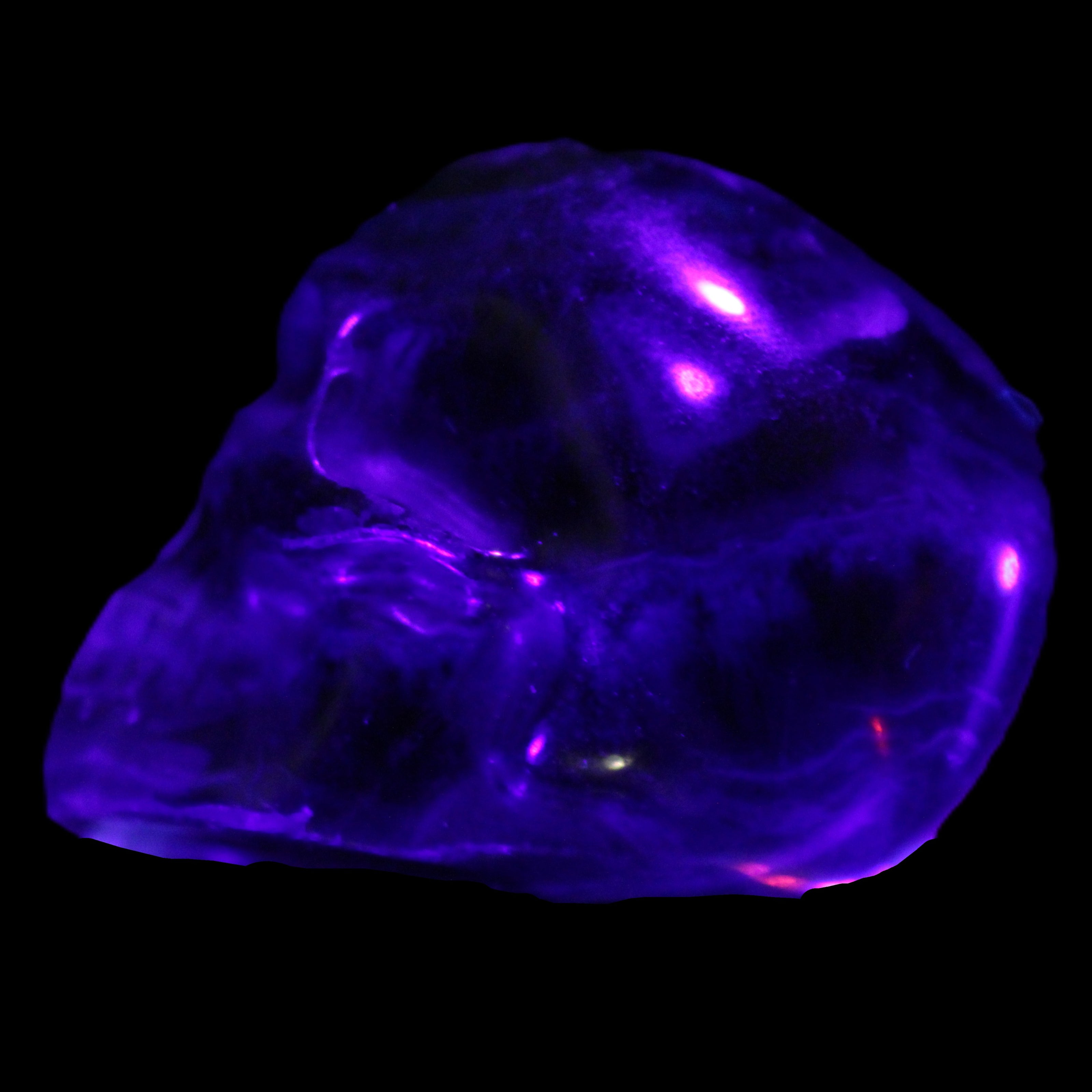 Purple with Green Fluorite skull 48*32*36mm 108g