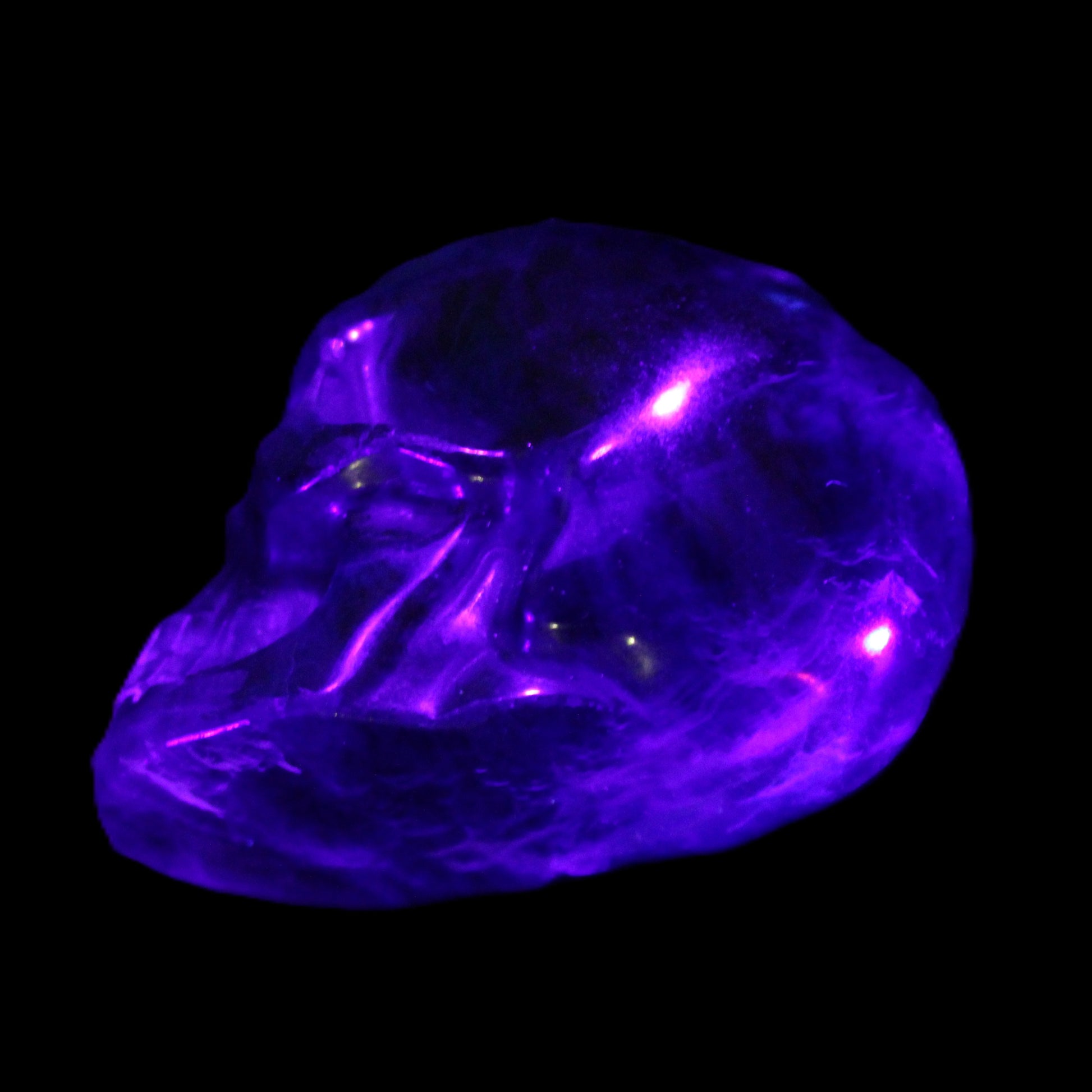 Purple with Green Fluorite skull 48*32*36mm 108g