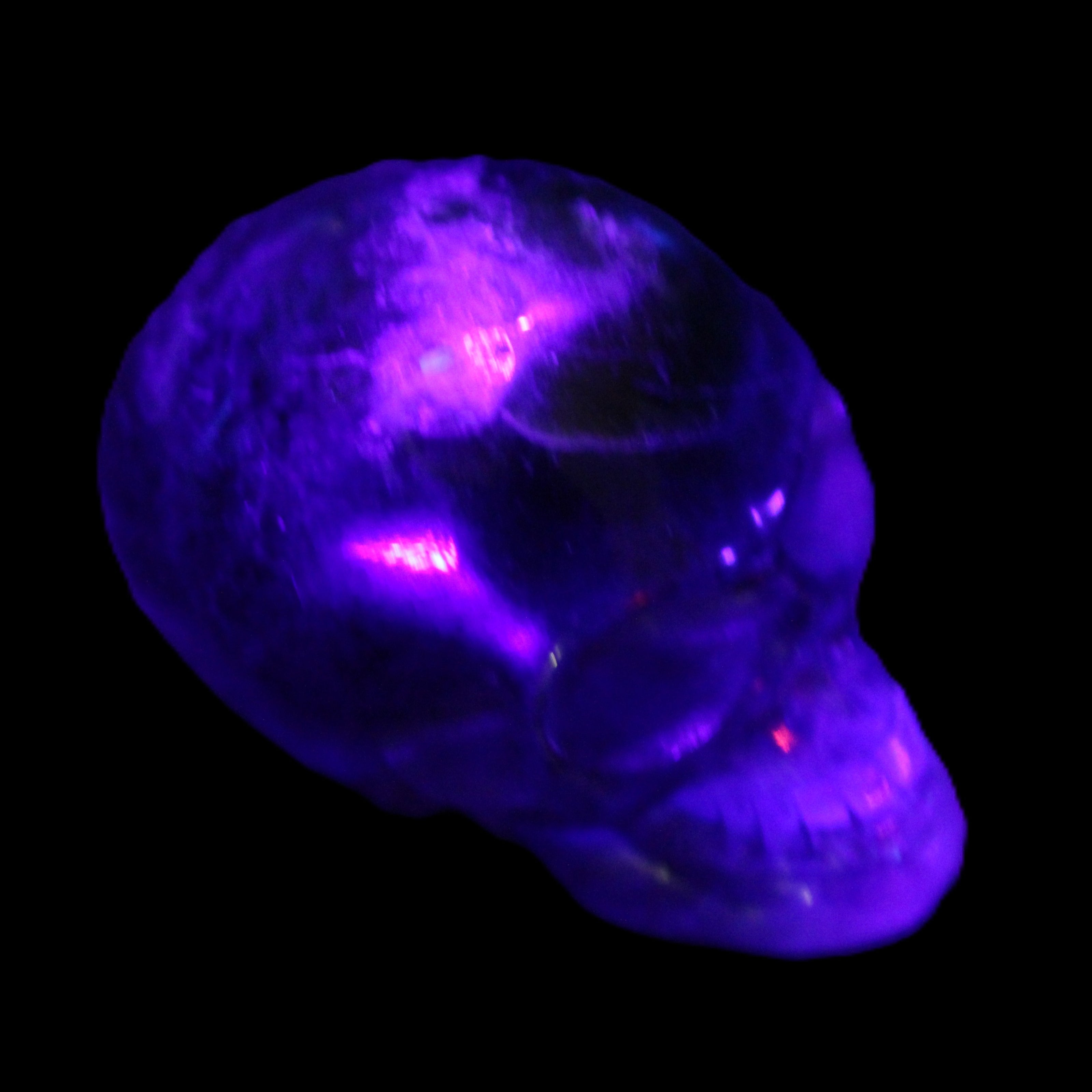 Purple with Green Fluorite skull 48*32*36mm 108g