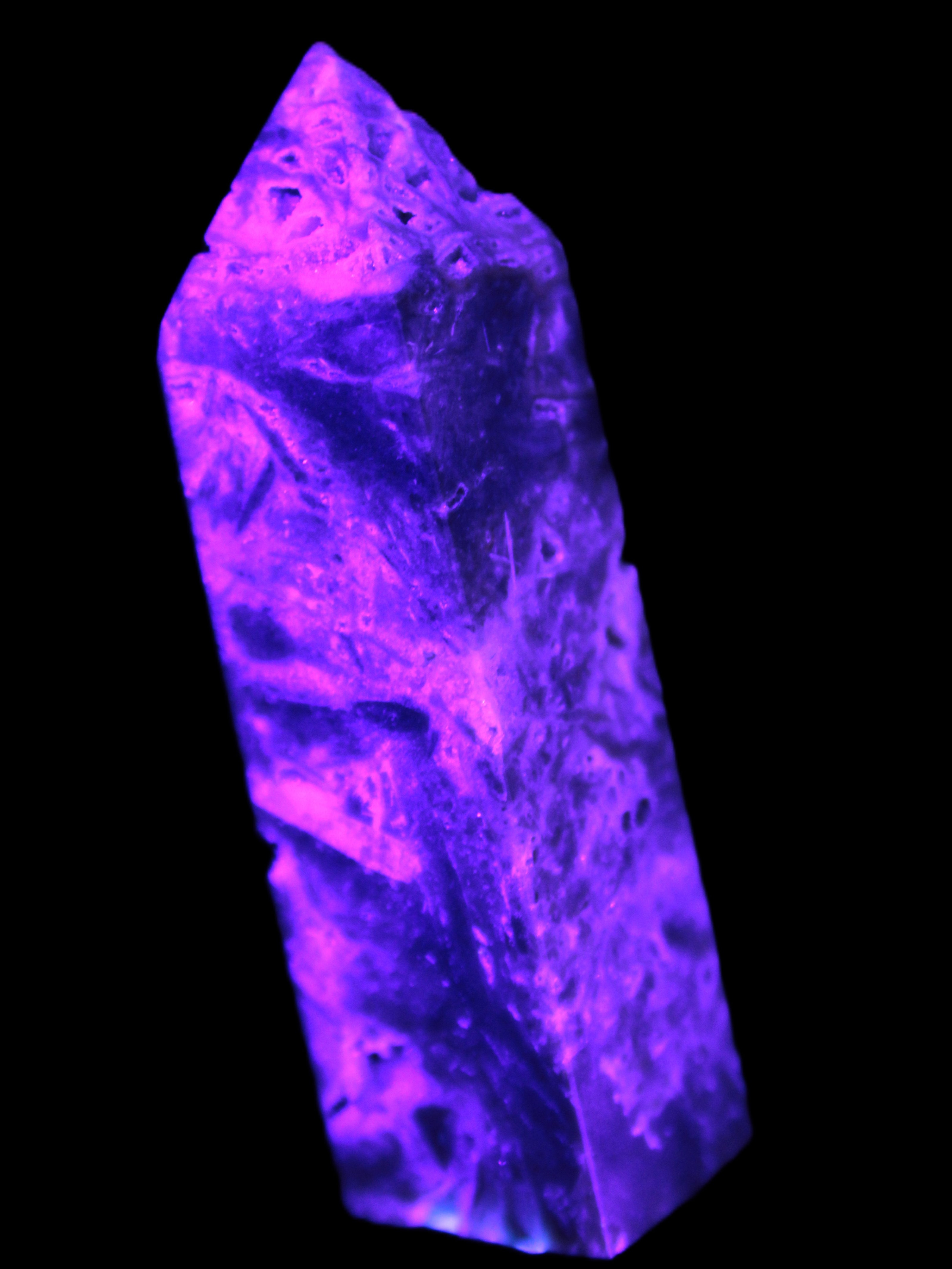 Sphalerite geode 24*89mm wand 94g in UV light - Rocks and Things Store