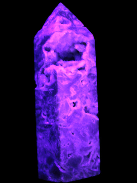 Sphalerite geode 24*89mm wand 94g in UV light - Rocks and Things Store