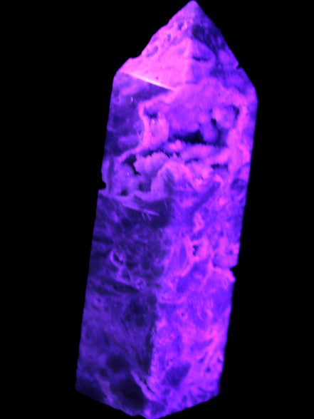 Sphalerite geode 24*89mm wand 94g in UV light - Rocks and Things Store