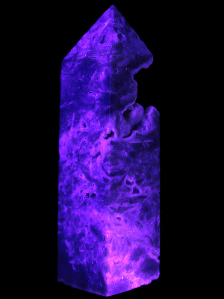 Sphalerite geode 24*89mm wand 94g in UV light - Rocks and Things Store