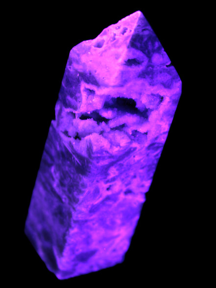 Sphalerite geode 24*89mm wand 94g in UV light - Rocks and Things Store