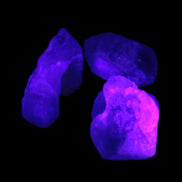 Natural Elestial Amethyst 2/3 crystals 12-14g in UV light