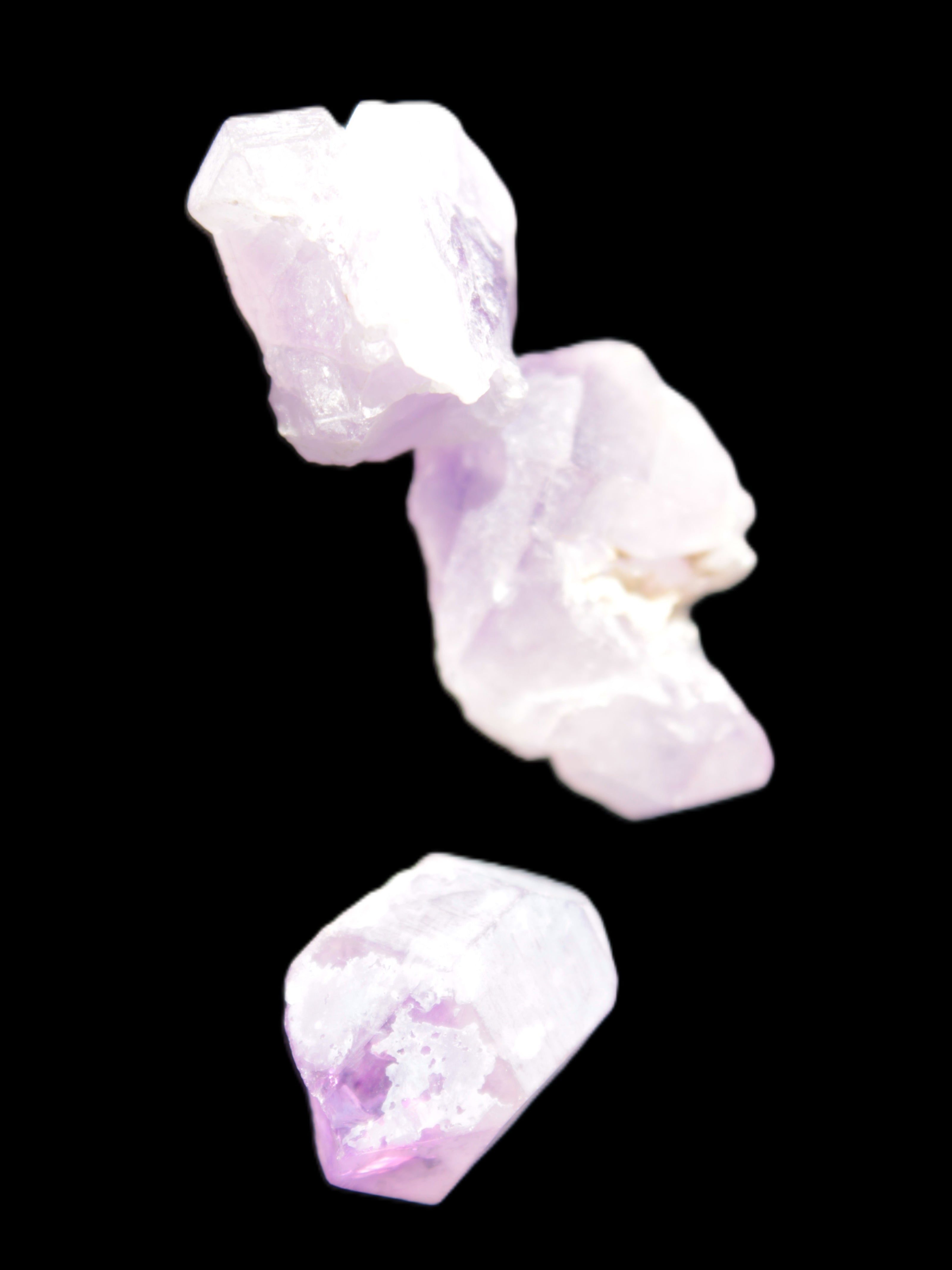 Natural Elestial Amethyst 2/3 crystals 12-14g in bright sunlight