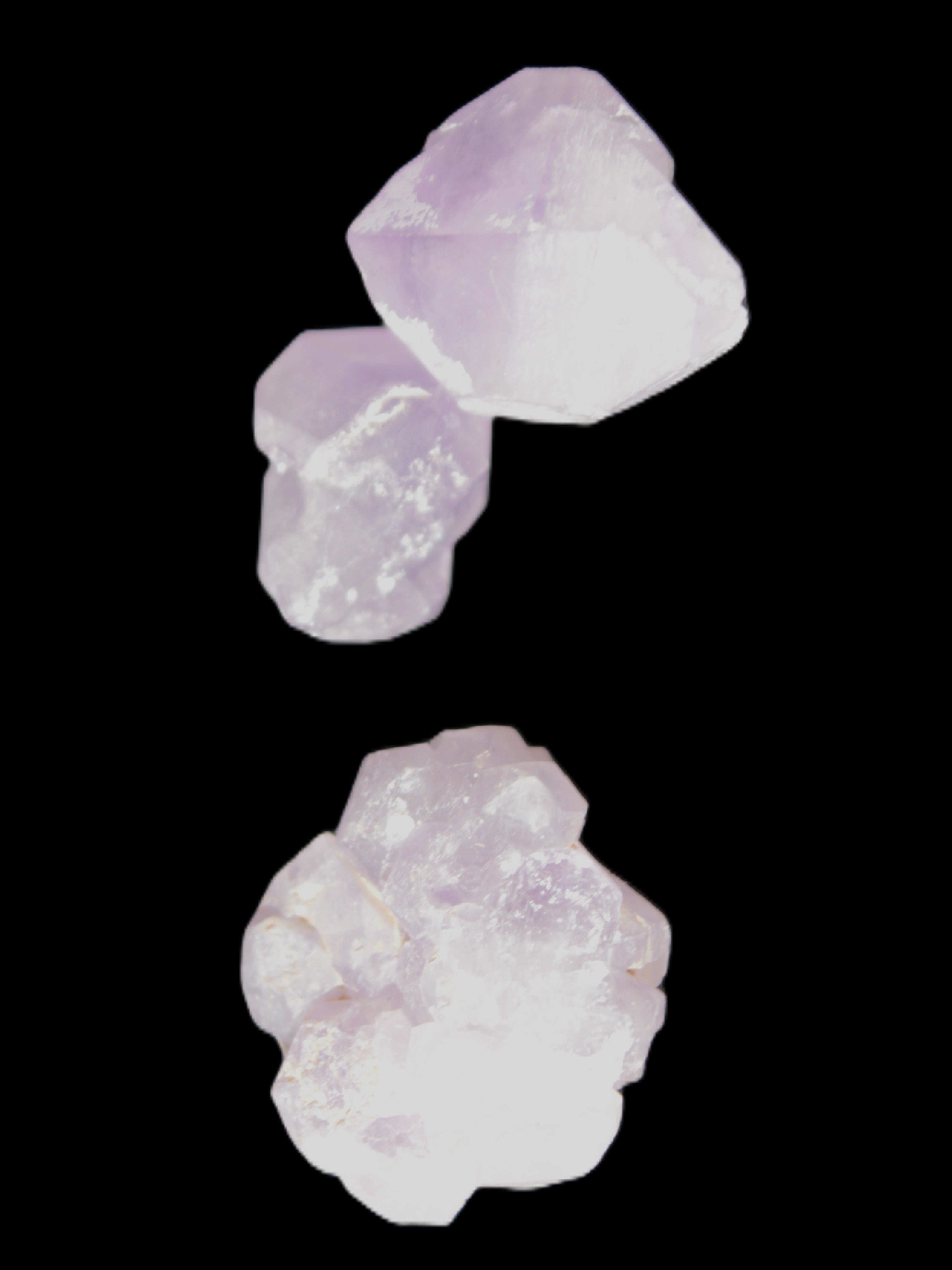 Natural Elestial Amethyst 2/3 crystals 12-14g in bright sunlight