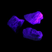 Chrysocolla Shattuckite Malachite 3 natural stones 10g in UV light - Rocks and Things Store