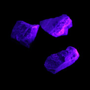 Chrysocolla Shattuckite Malachite 3 natural stones 10g in UV light - Rocks and Things Store