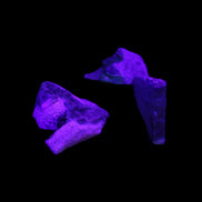 Chrysocolla Shattuckite Malachite 3 natural stones 10g in UV light - Rocks and Things Store