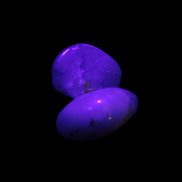 Purple/Lilac Kunzite 2 polished crystals 10g in UV light - Rocks and Things Store