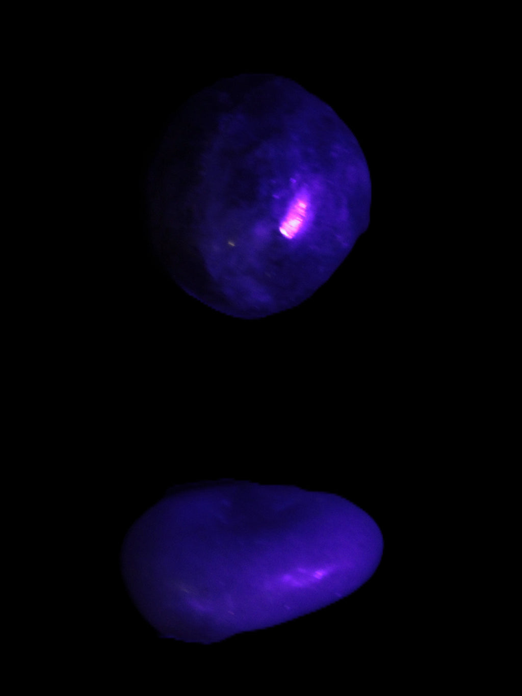 Purple/Lilac Kunzite 2 polished crystals 10g in UV light - Rocks and Things Store