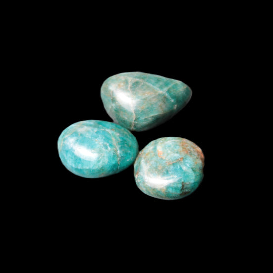 Neon Blue Apatite 3 tumbled stones 16-17g in sunlight - Rocks and Things Store