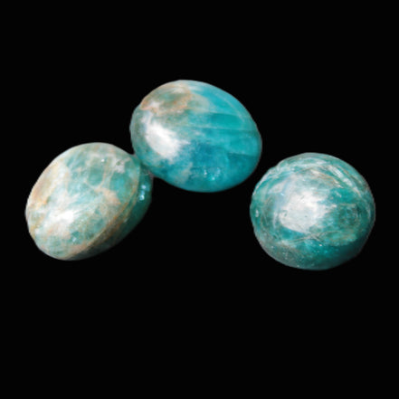 Neon Blue Apatite 3 tumbled stones 16-17g in sunlight - Rocks and Things Store
