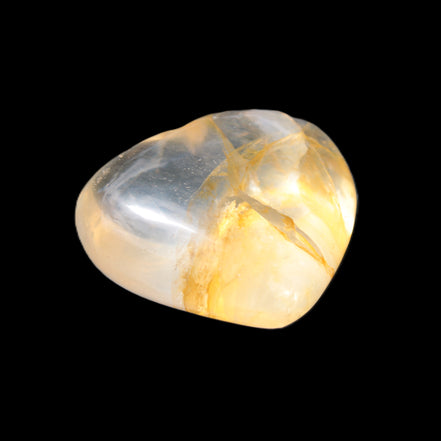 Quartz heart from Madagascar 39*18*35mm 34g