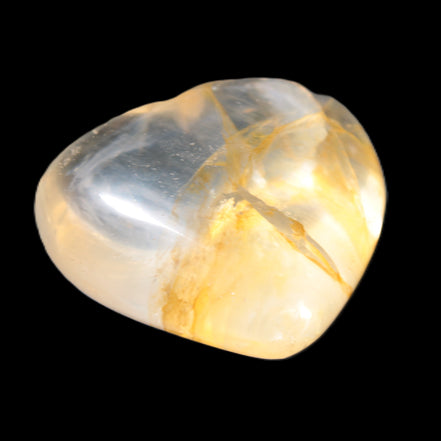 Quartz heart from Madagascar 39*18*35mm 34g