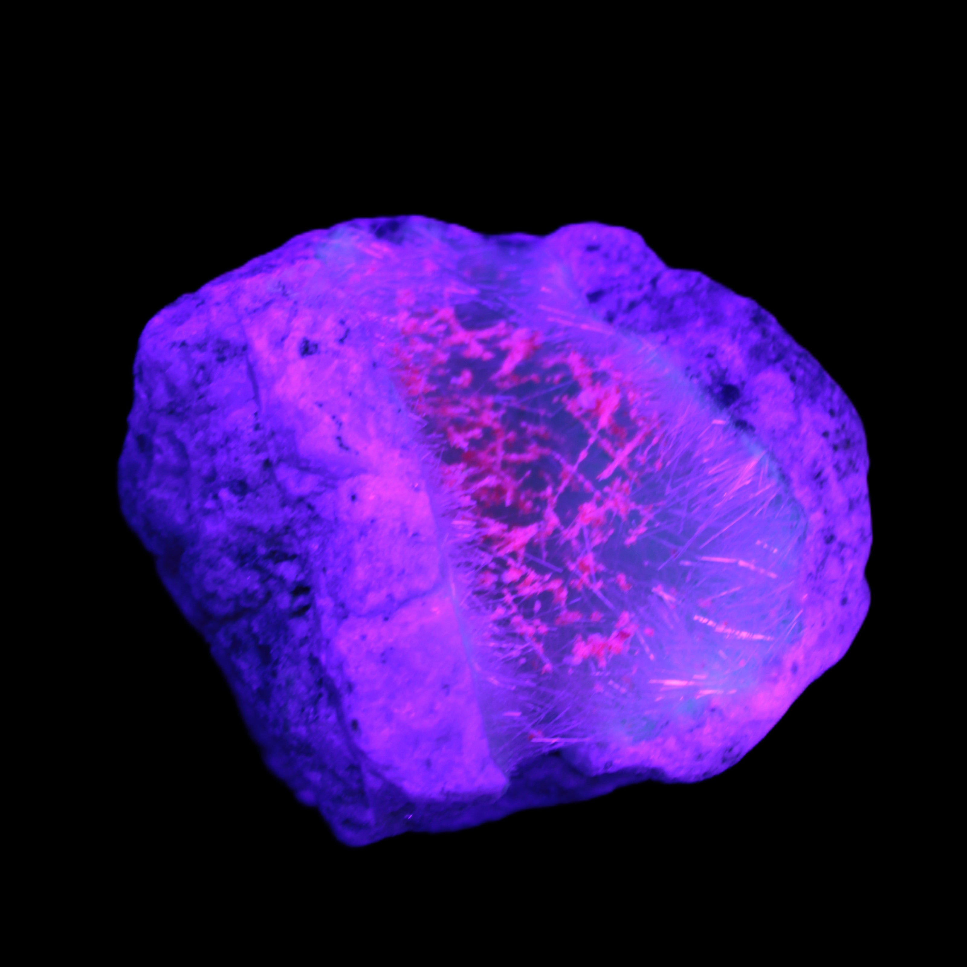 Goethite on Zeolite geode 74*85*77mm from Madagascar 487g