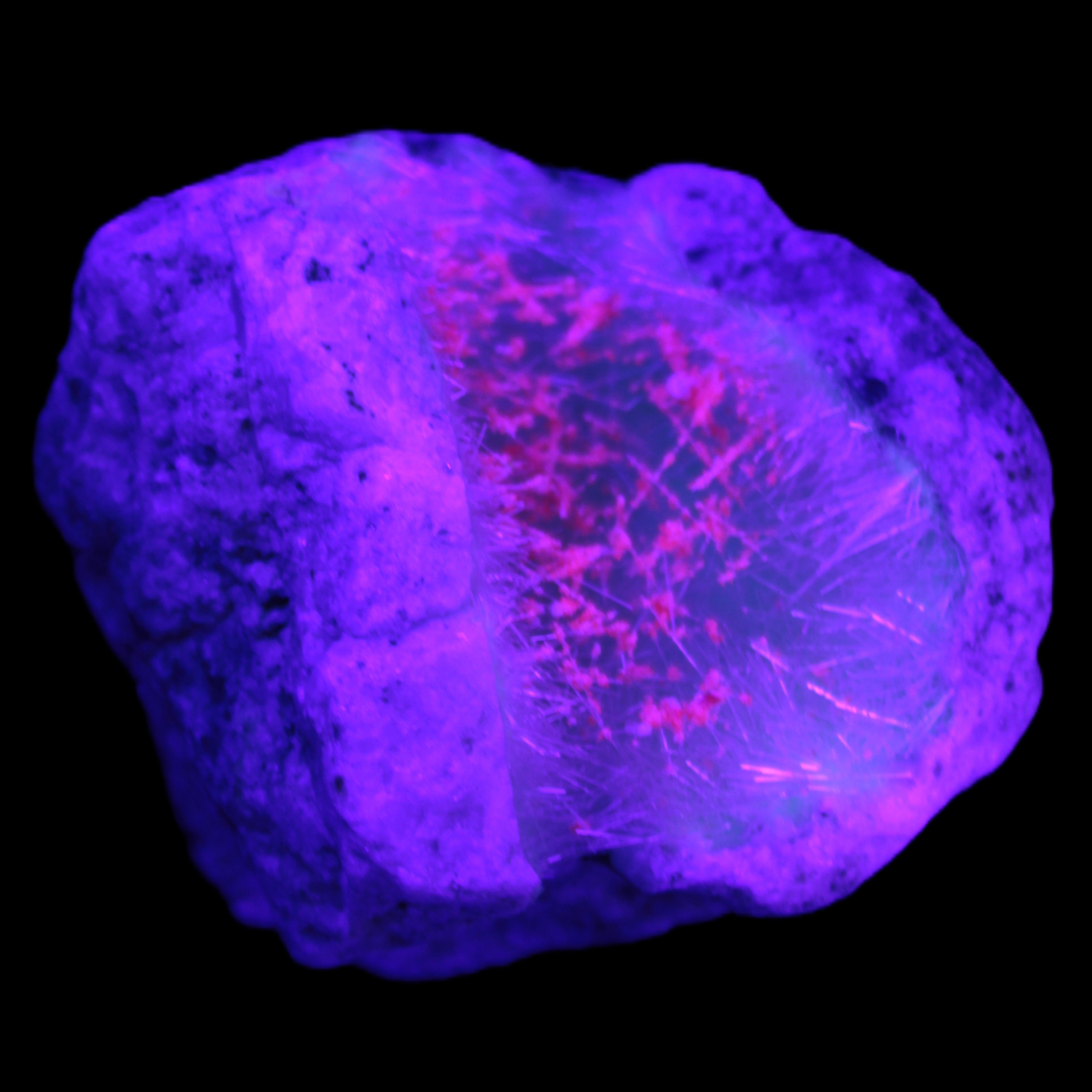 Goethite on Zeolite geode 74*85*77mm from Madagascar 487g