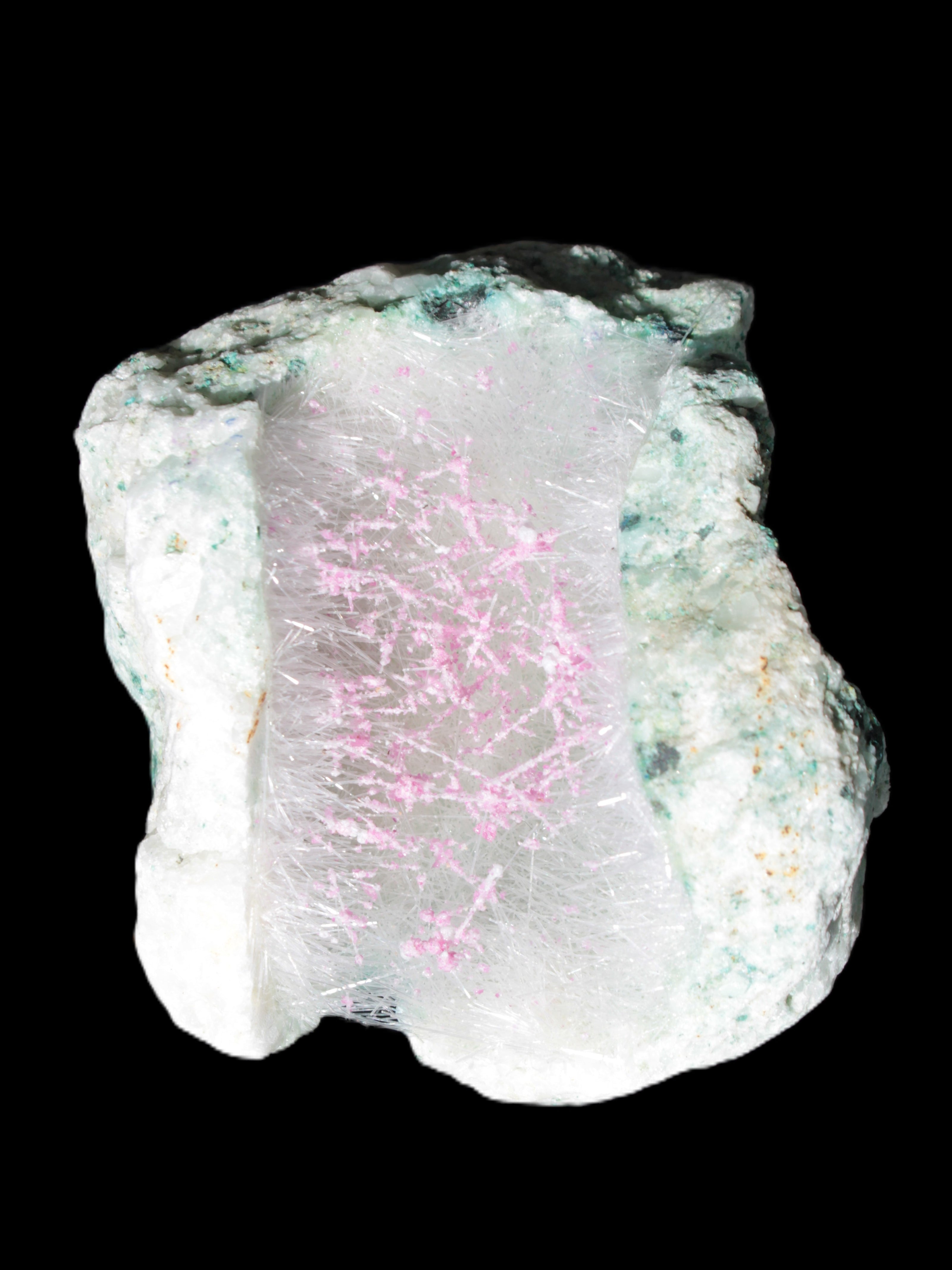 Goethite on Zeolite geode 74*85*77mm from Madagascar 487g