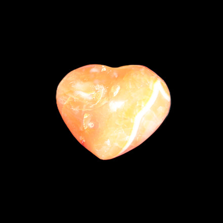 Carnelian Agate heart 37*33mm 27g in sunlight
