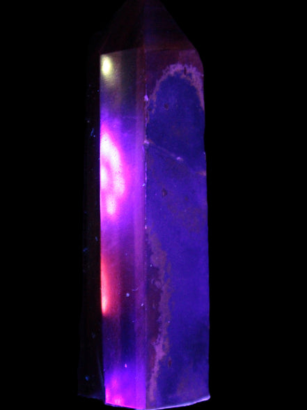 Rare Red Tigers Eye wand 77mm 50.8g in UV light Rocks and Things Store