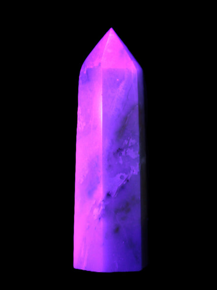 Caribbean Calcite Aragonite wand 54g in UV light - Rocks and Things Store