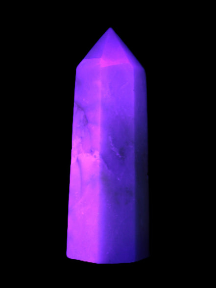 Caribbean Calcite Aragonite wand 54g in UV light - Rocks and Things Store
