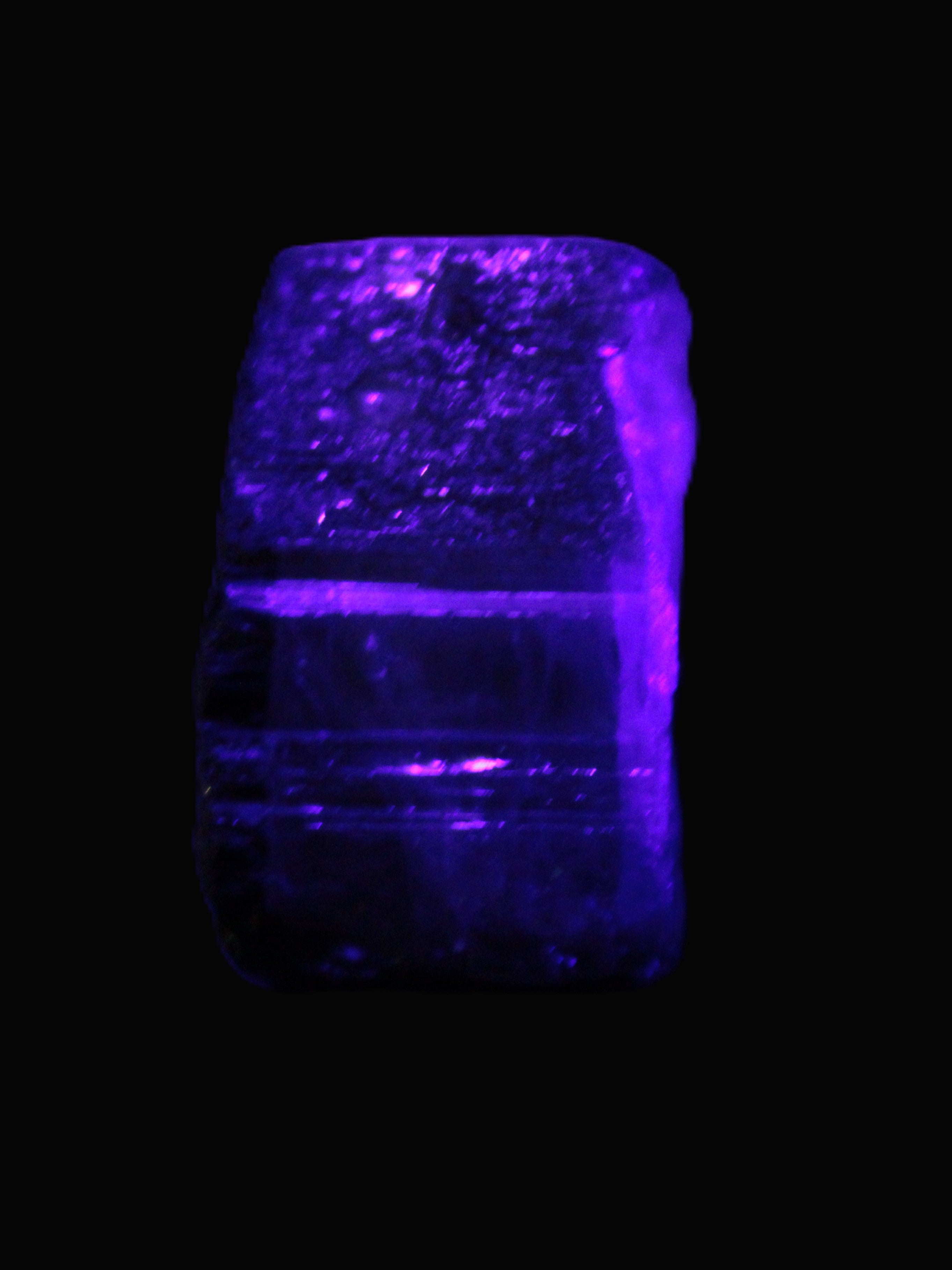 Green Tourmaline crystal 14mm 21g in UV light