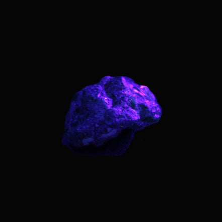 Green Dioptase Emerandine specimen 8*11*14mm from the Congo 2.1g in UV light - Rocks and Things Store