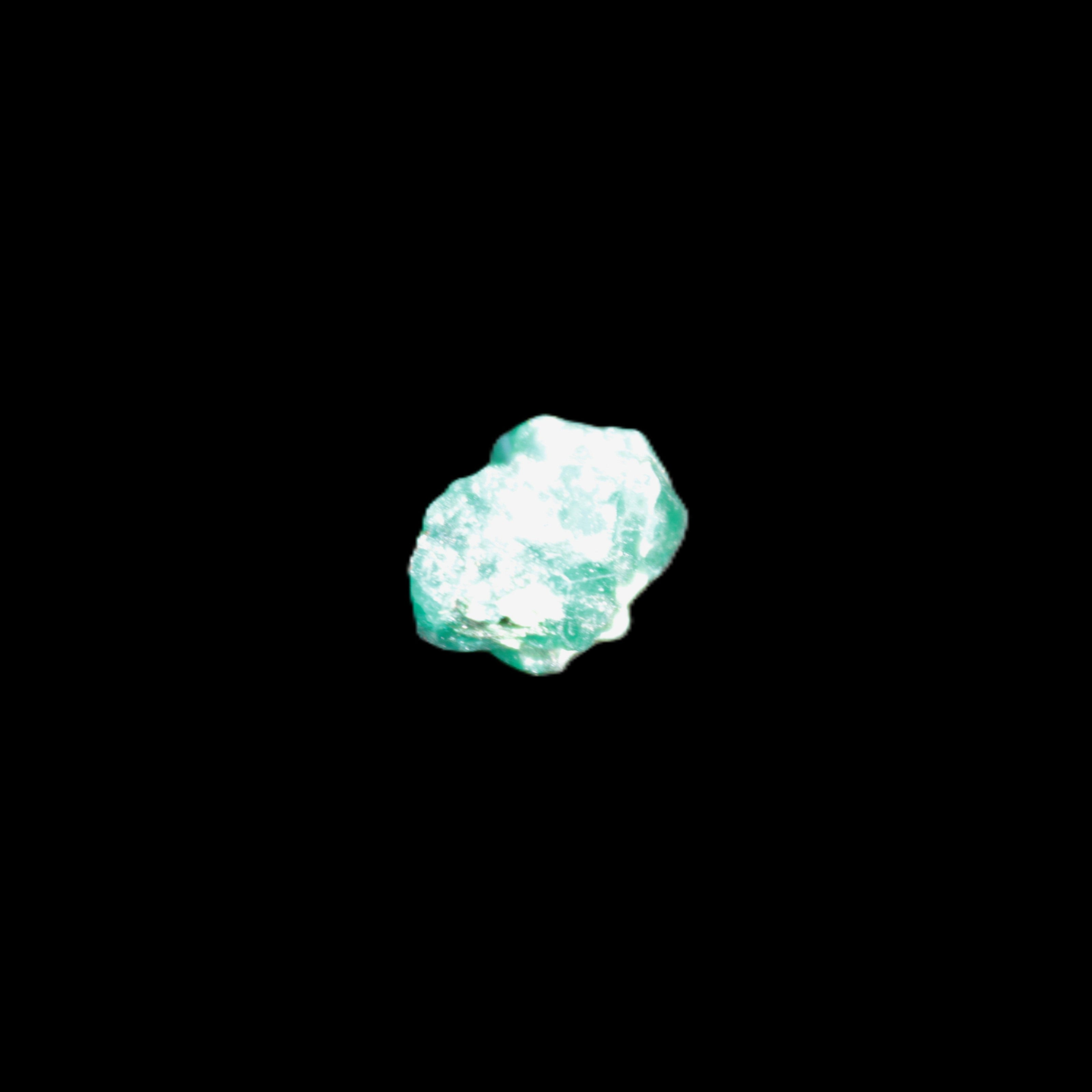 Green Dioptase Emerandine specimen 8*11*14mm from the Congo 2.1g Rocks and Things Store