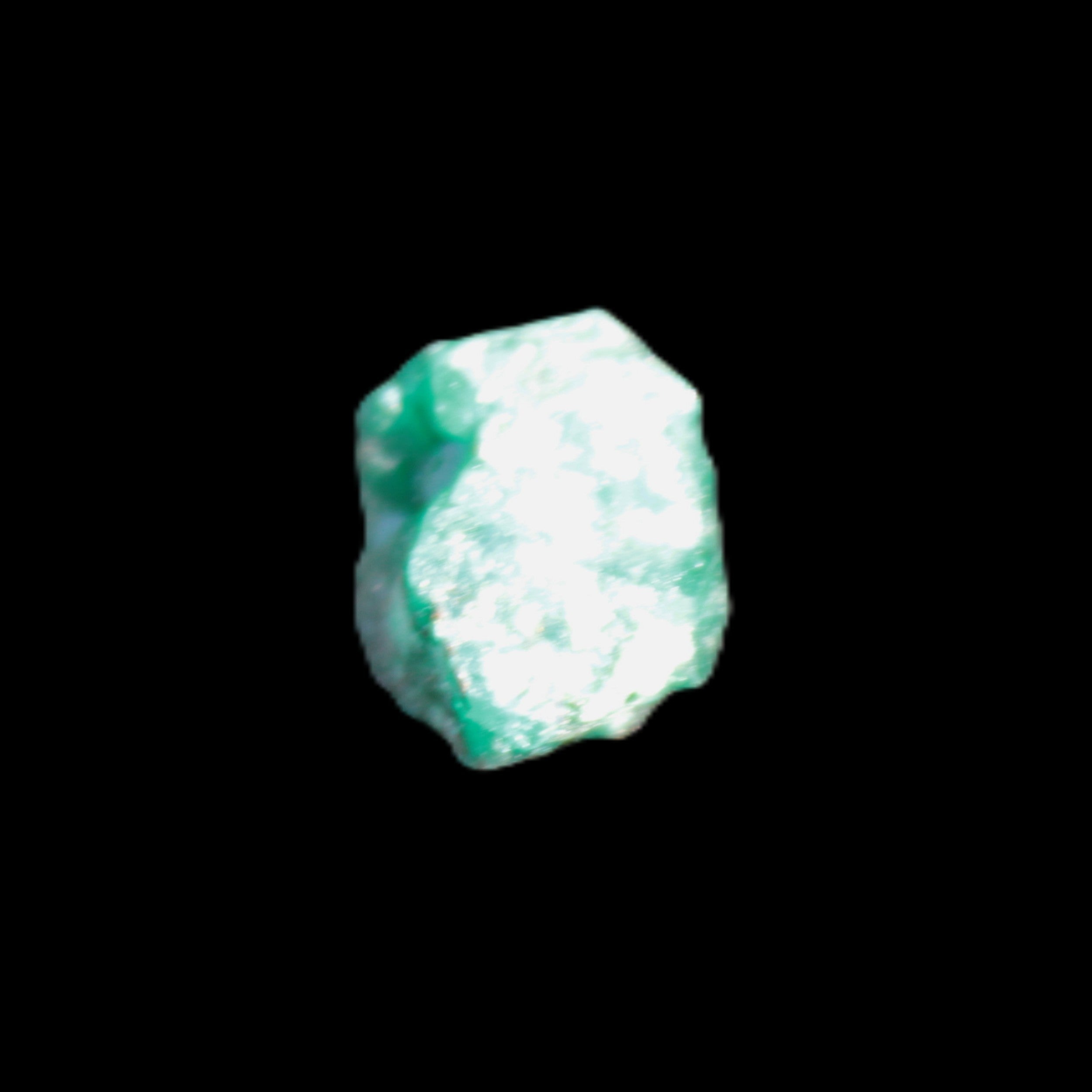 Green Dioptase Emerandine specimen 8*11*14mm from the Congo 2.1g in bright sunlight - Rocks and Things Store