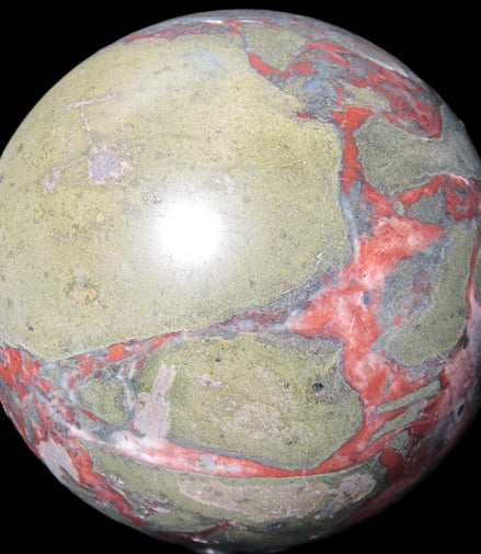 Dragons Blood Stone sphere 153mm 5720g