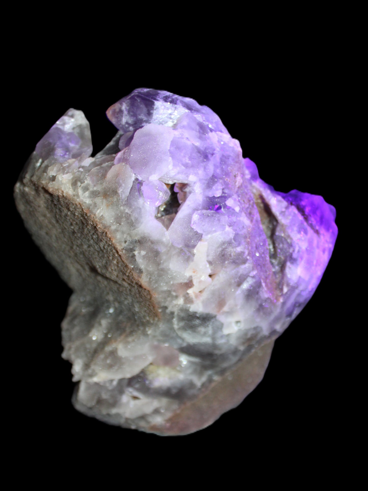 Amethyst geode cluster 217*176*120mm 3000g