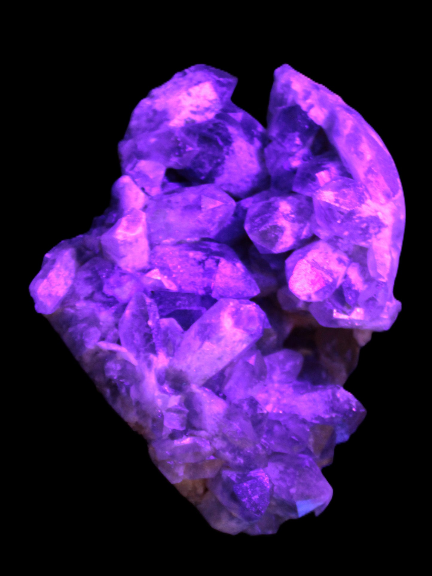 Amethyst geode cluster 217*176*120mm 3000g