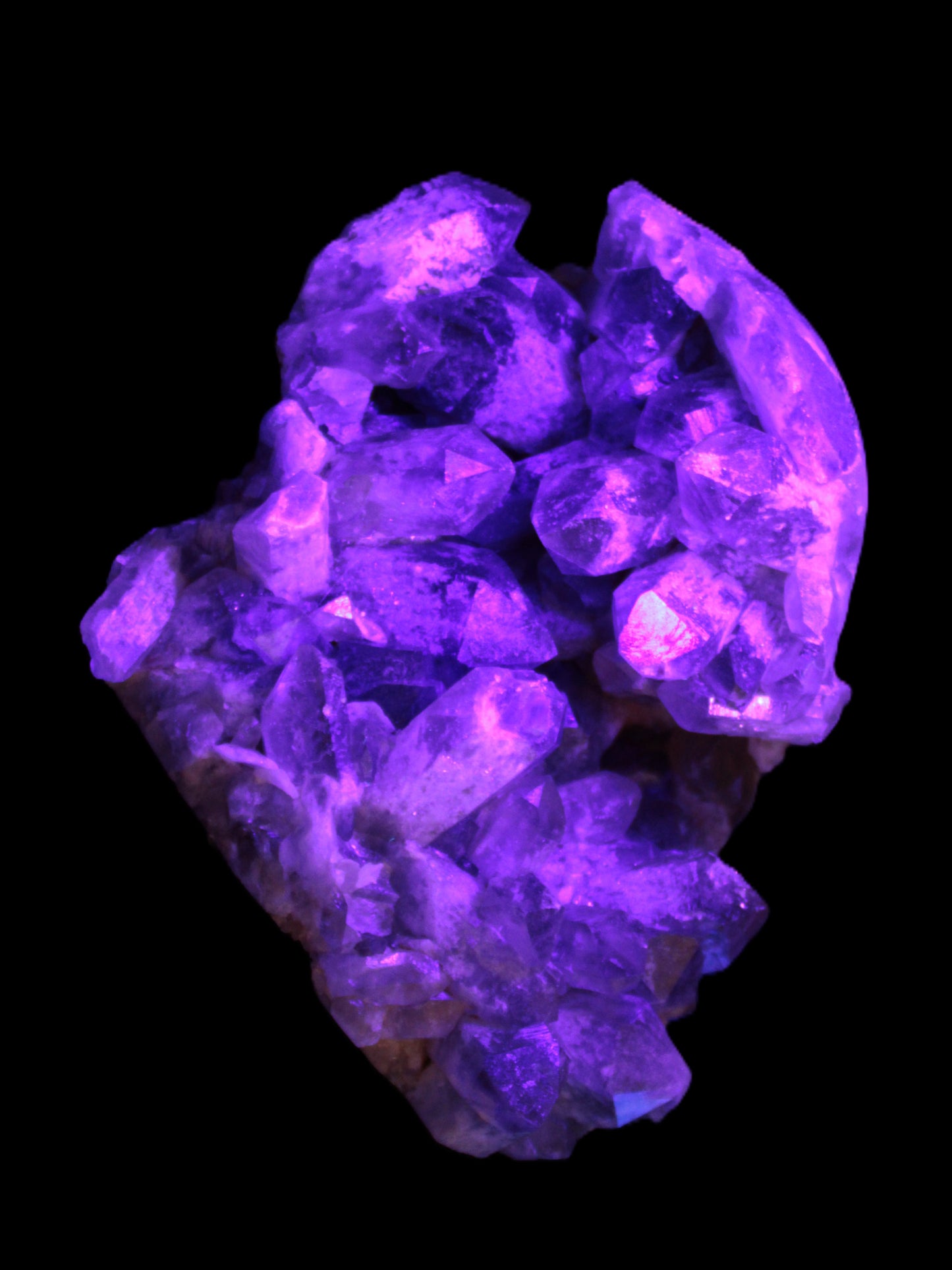 Amethyst geode cluster 217*176*120mm 3000g