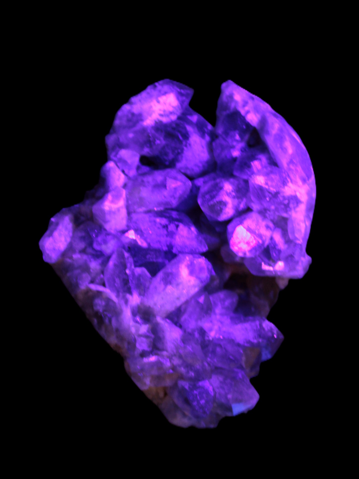 Amethyst geode cluster 217*176*120mm 3000g