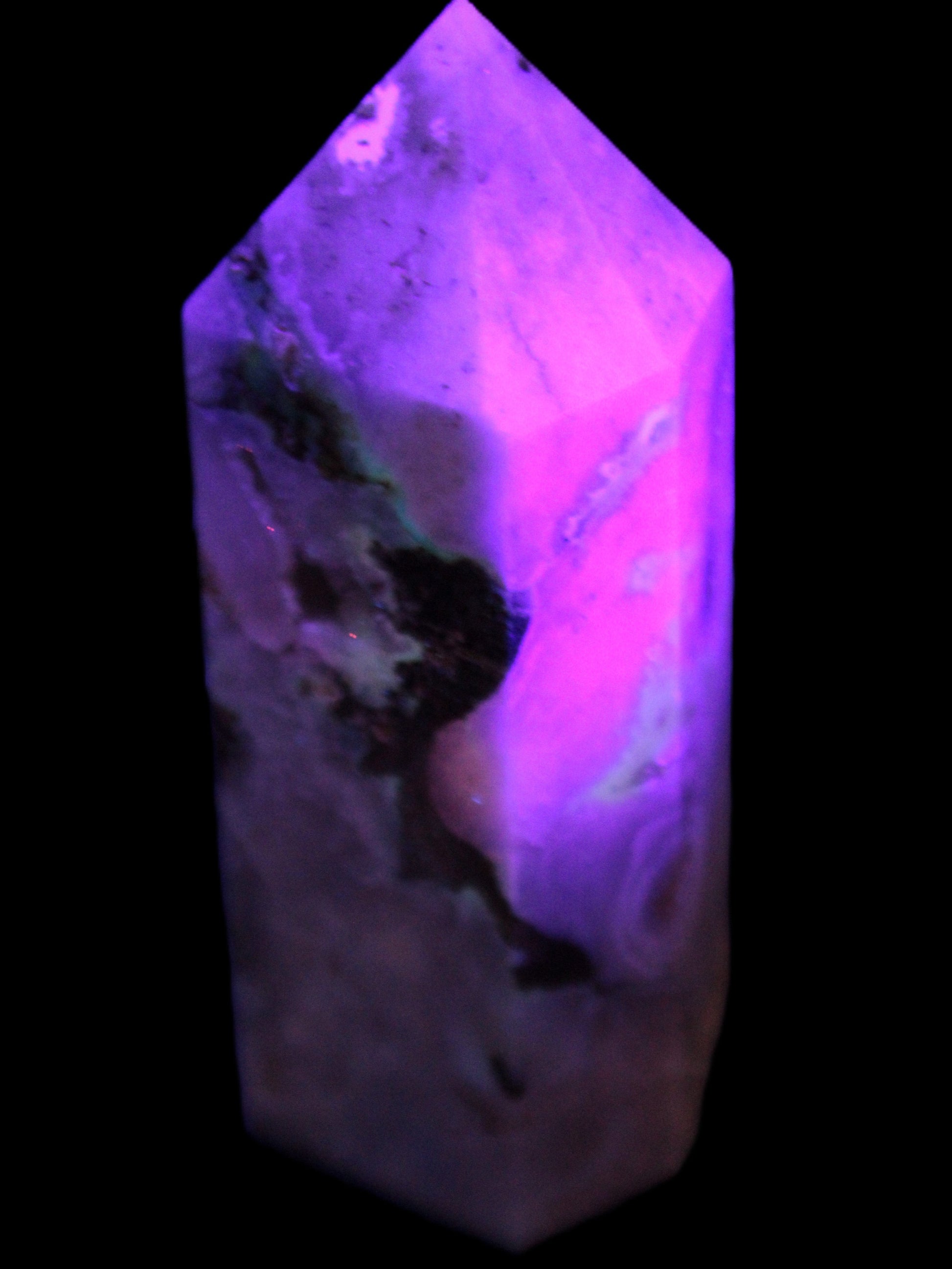 Pink Sakura Agate with geode caves obelisk 40*32*106mm 245g in UV light -  Rocks and Things Store