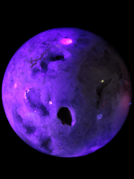 Sakura Agate sphere 97mm 1062g in UV light - Rocks and Things Store