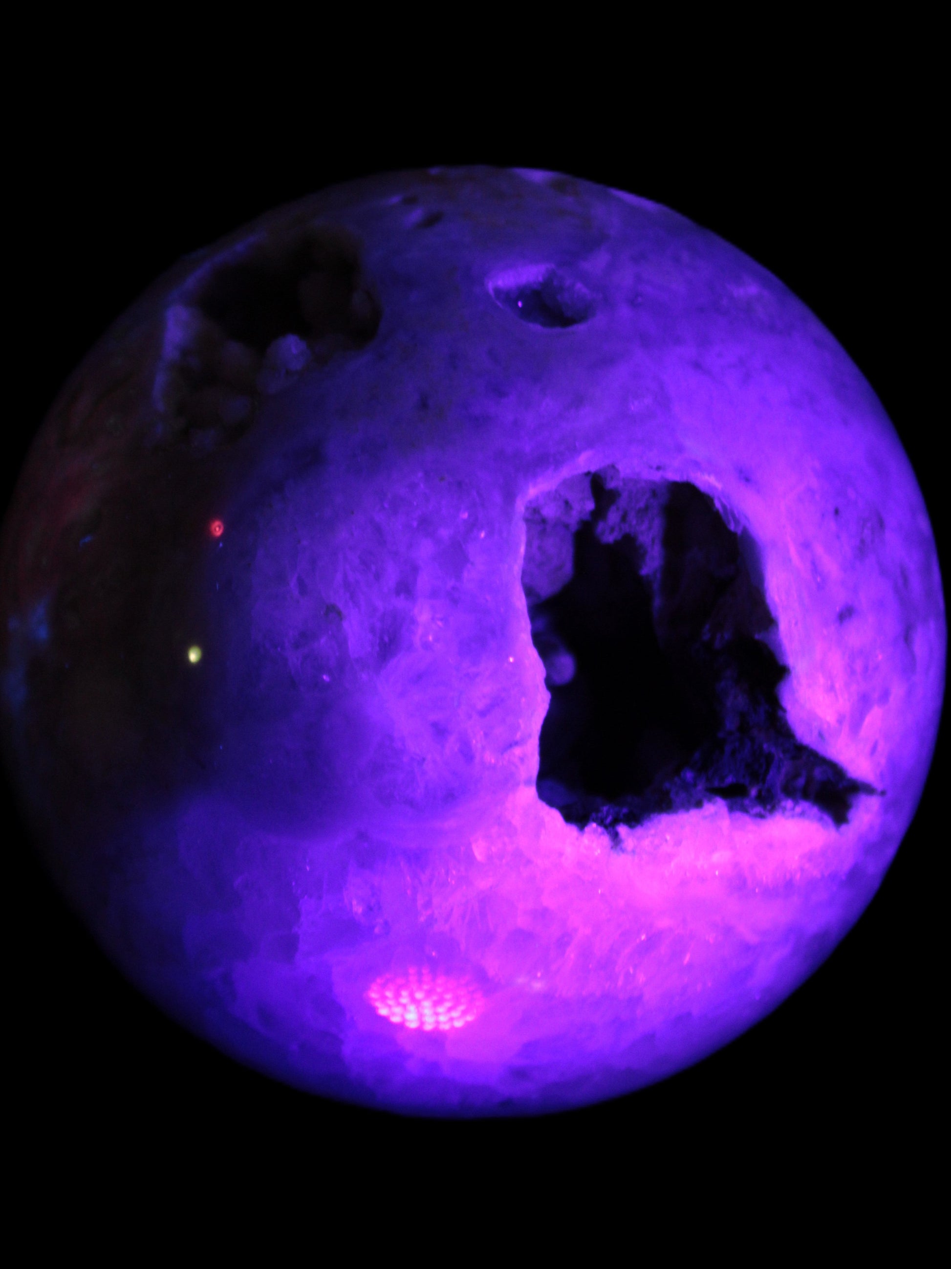Sakura Agate sphere 97mm 1062g in UV light - Rocks and Things Store