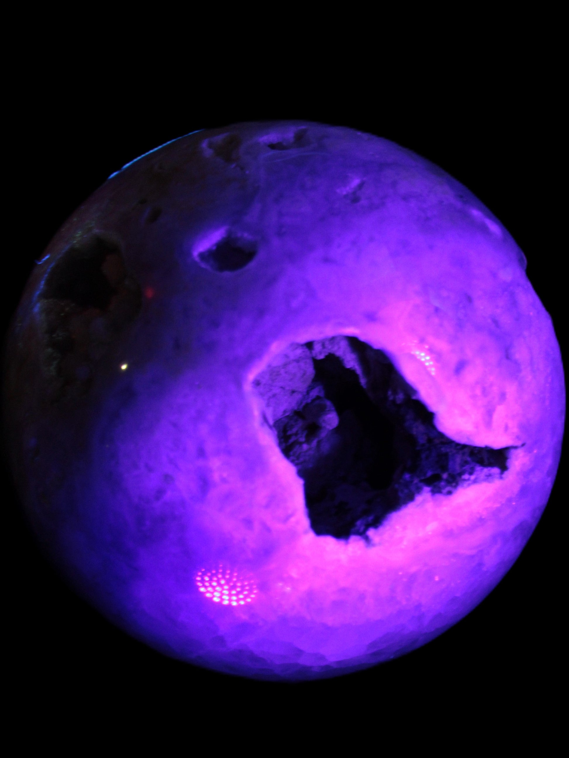 Sakura Agate sphere 97mm 1062g in UV light - Rocks and Things Store