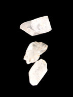 Three Fenster crystals with hydrocarbons, enhydros 7.2g in sunshine